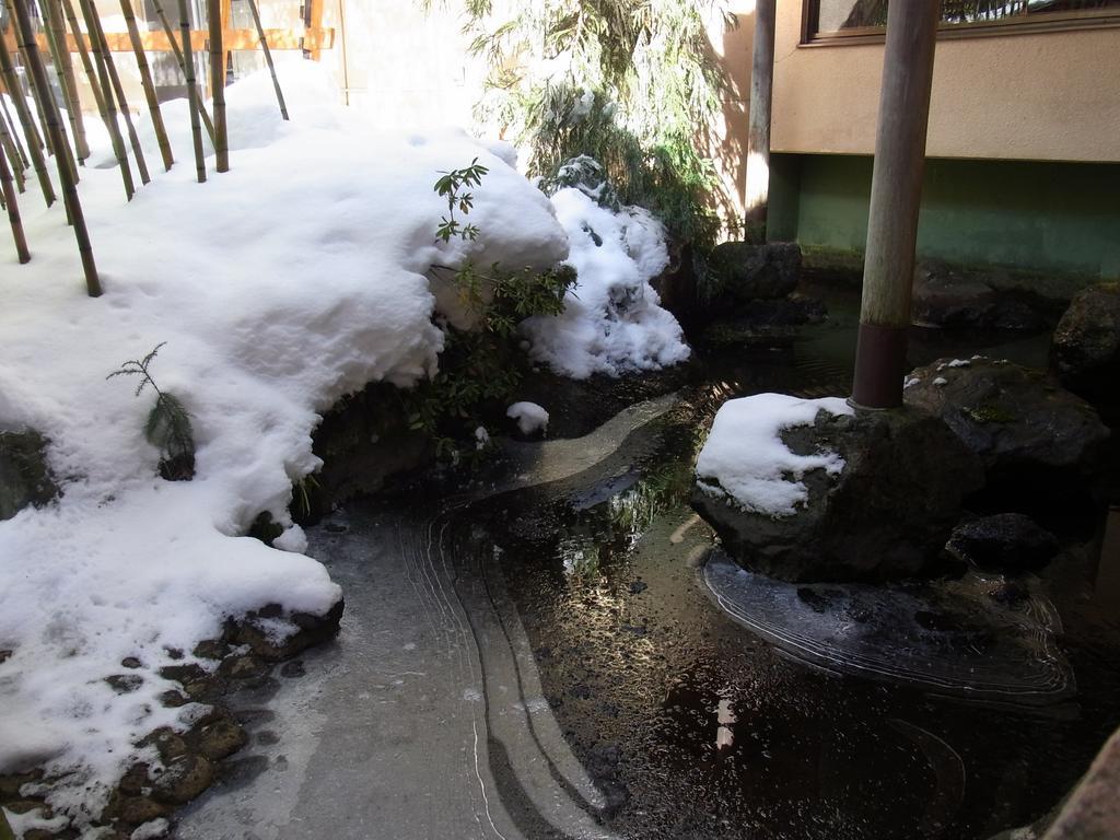 Ryokan Tanigawa Minakami Buitenkant foto