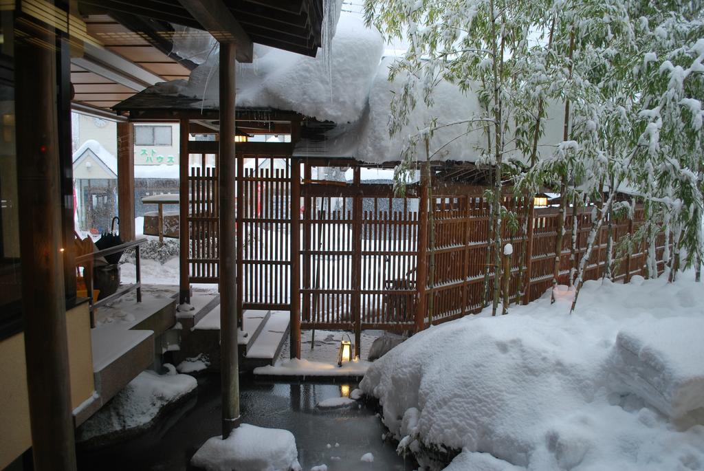Ryokan Tanigawa Minakami Buitenkant foto