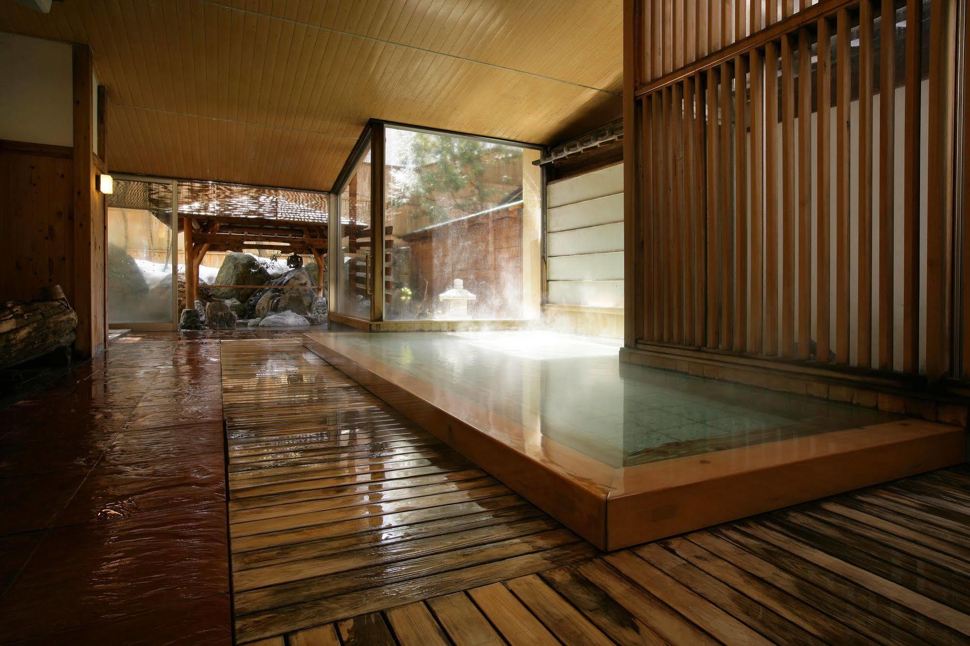 Ryokan Tanigawa Minakami Buitenkant foto